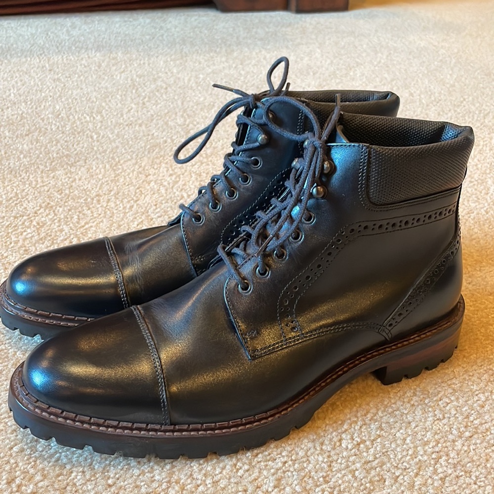 Johnston & Murphy 20-9837 Cap Toe Boots